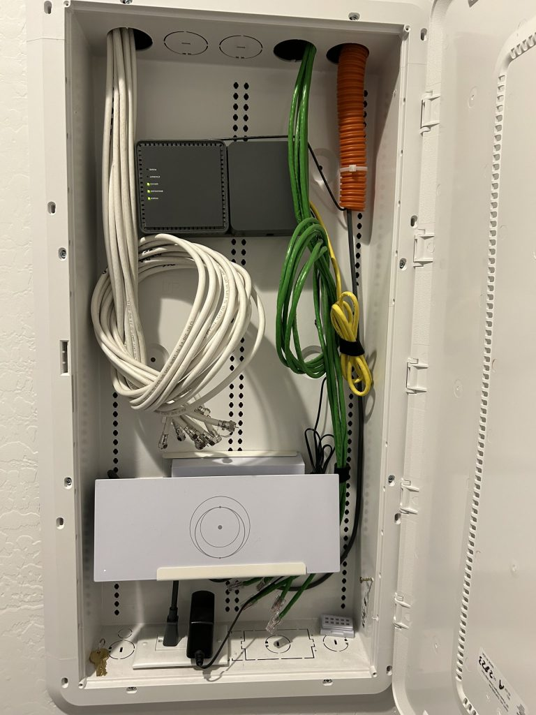 Gen3 WiFi Mesh Router Mounted